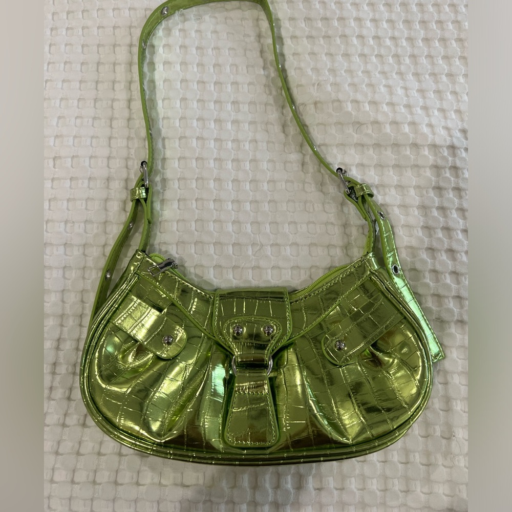 Green reflective shoulder bag